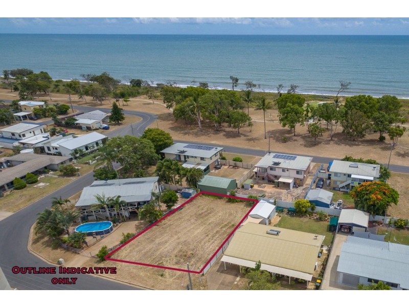 10 Poinciana Court, Moore Park Beach QLD 4670