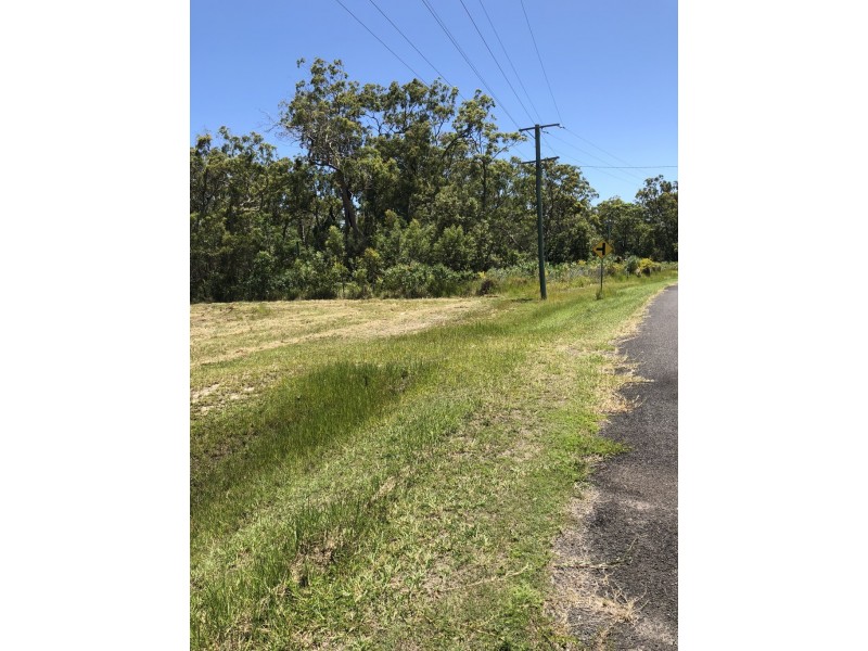 10 Hannah Court, Moore Park Beach QLD 4670