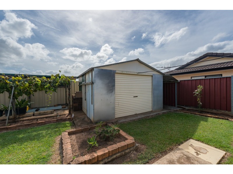 5 Tomlins Court, Avenell Heights QLD 4670