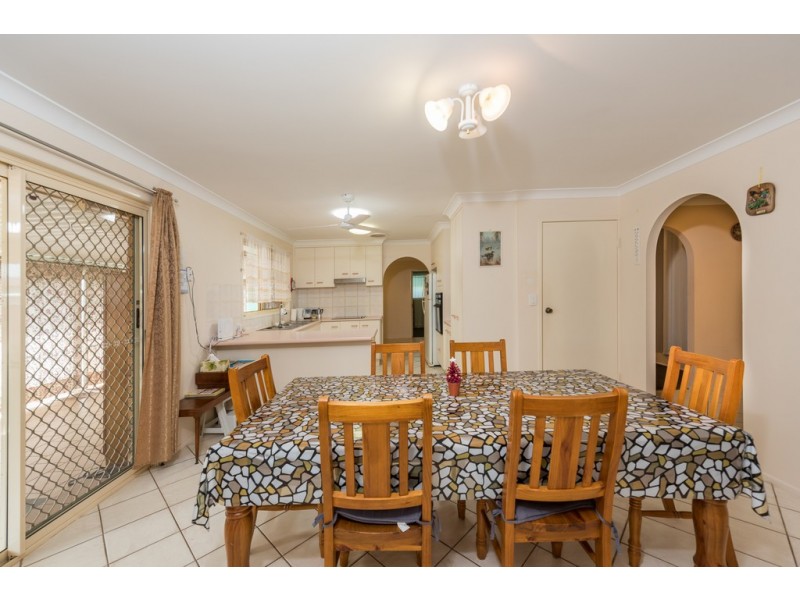 5 Tomlins Court, Avenell Heights QLD 4670