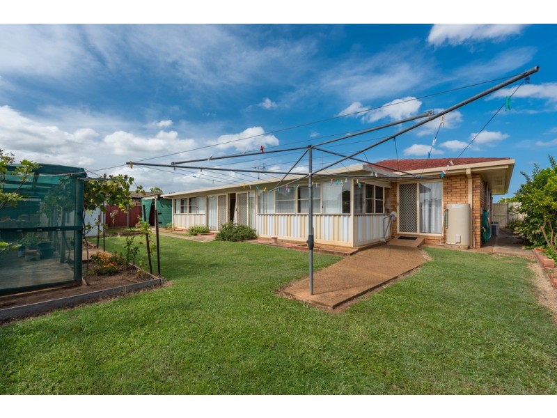 5 Tomlins Court, Avenell Heights QLD 4670