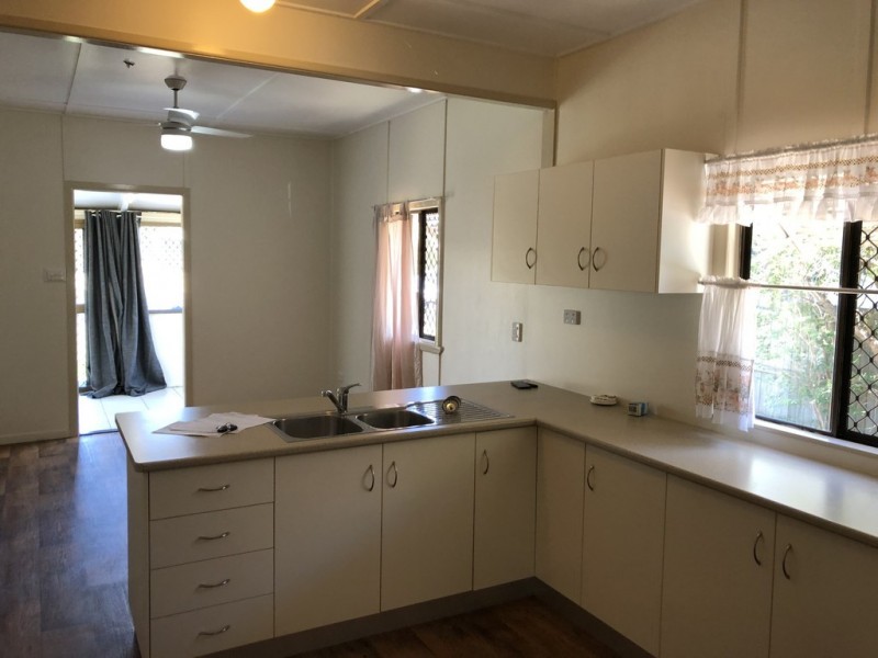 67 Alice Street, Walkervale QLD 4670
