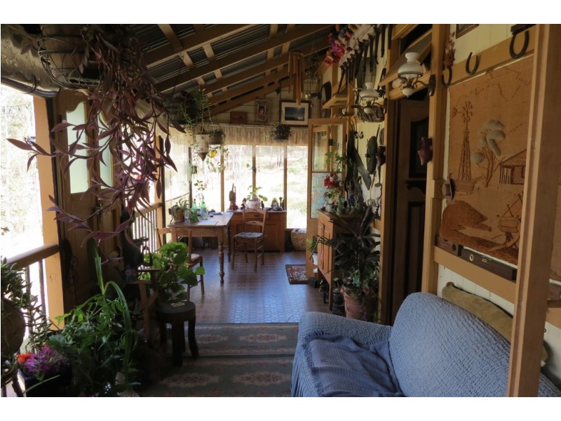 127 CHAVASSE DR, Wonbah QLD 4671