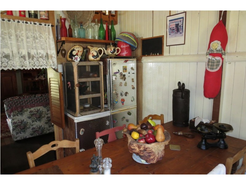 127 CHAVASSE DR, Wonbah QLD 4671