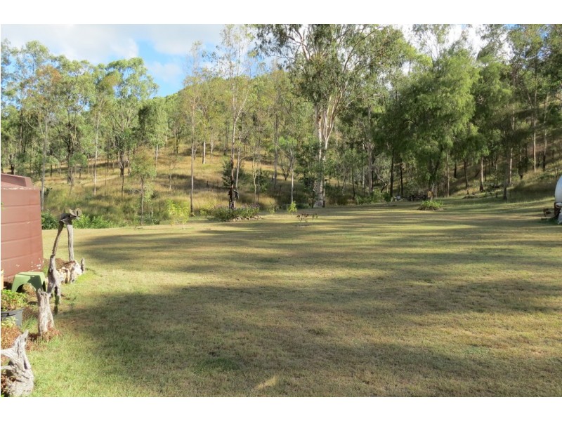 127 CHAVASSE DR, Wonbah QLD 4671