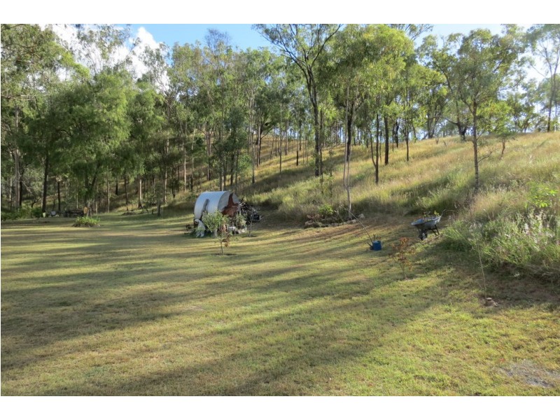 127 CHAVASSE DR, Wonbah QLD 4671