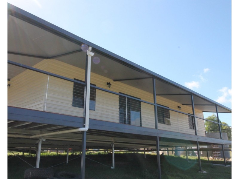551 Sandy Camp Rd, Mount Perry QLD 4671