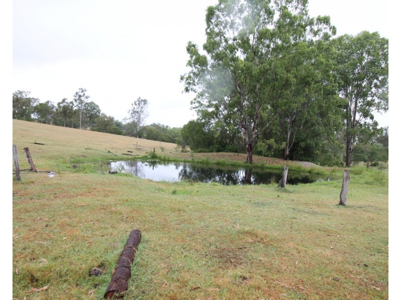 551 Sandy Camp Rd, Mount Perry QLD 4671
