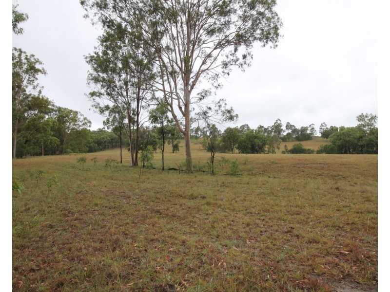 551 Sandy Camp Rd, Mount Perry QLD 4671