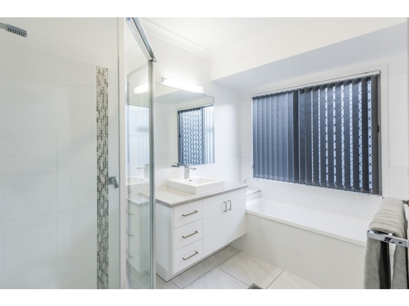 23 Palermo Avenue, Ashfield QLD 4670