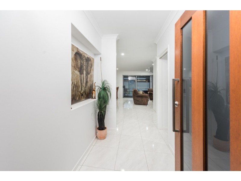 23 Palermo Avenue, Ashfield QLD 4670