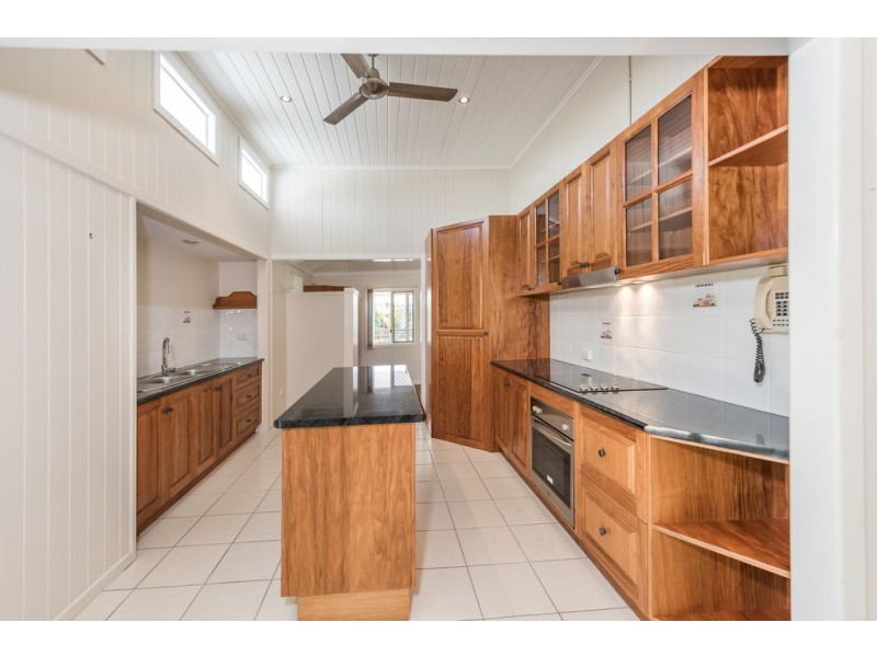 79 Crofton Street, Bundaberg West QLD 4670