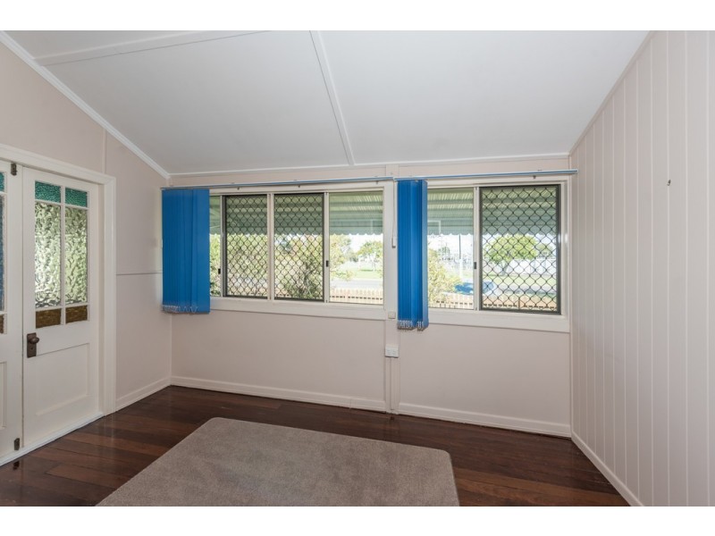 79 Crofton Street, Bundaberg West QLD 4670