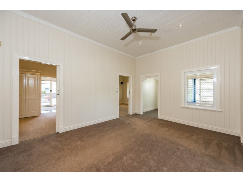 79 Crofton Street, Bundaberg West QLD 4670