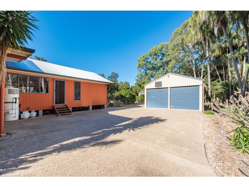 1 Woodlands Lane, Moore Park Beach QLD 4670