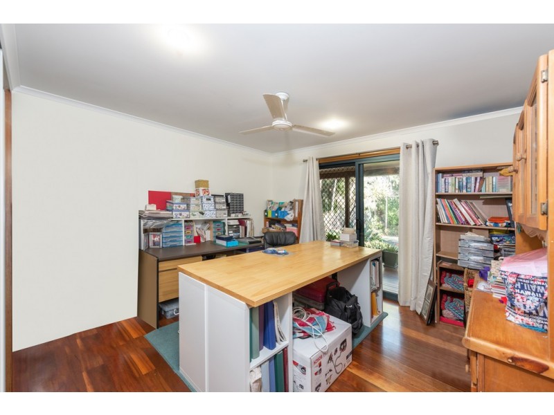 1 Woodlands Lane, Moore Park Beach QLD 4670