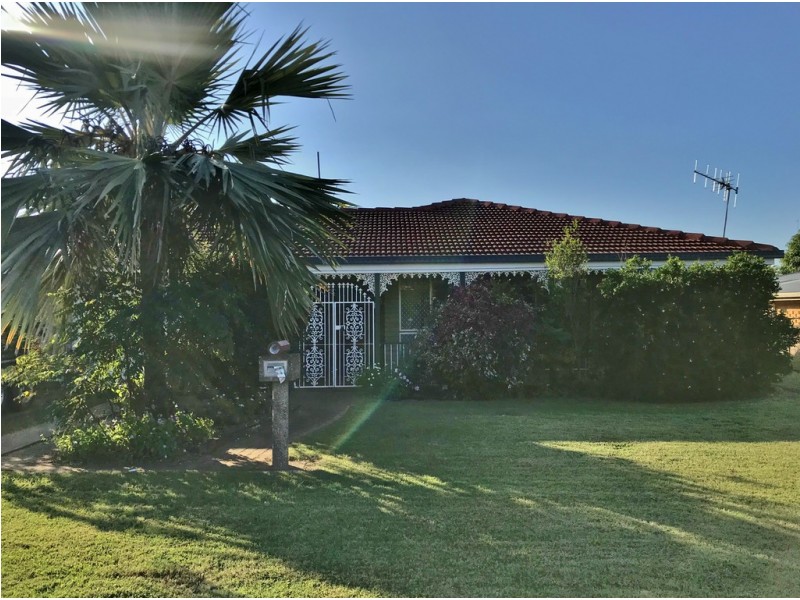 15 Pizzey Street, Kepnock QLD 4670