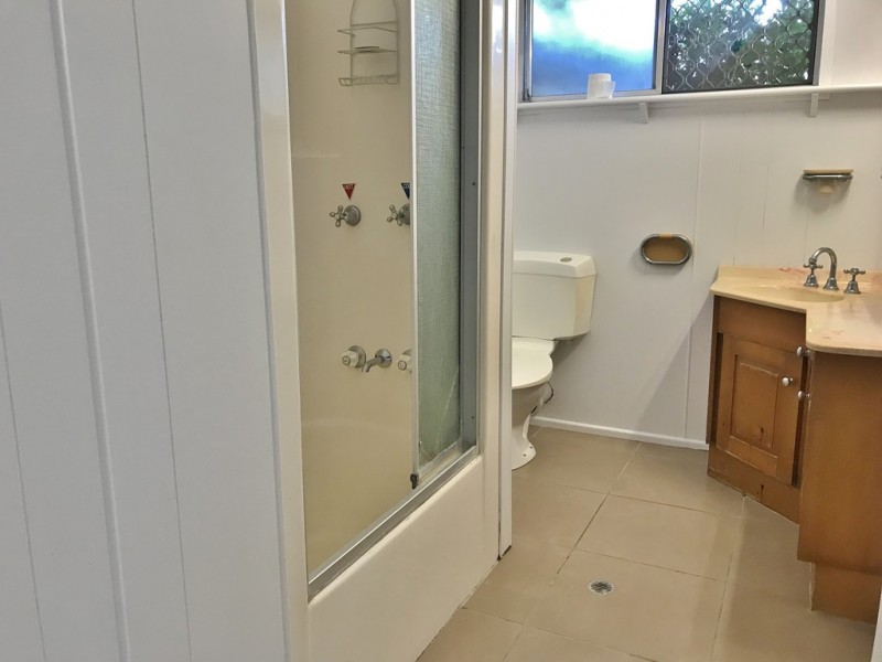 15 Pizzey Street, Kepnock QLD 4670