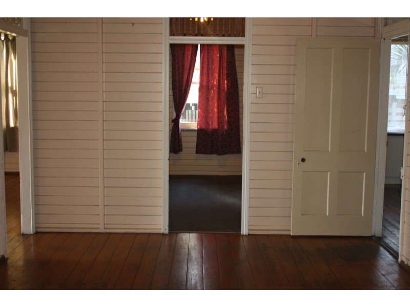 22 Scotland Street, Bundaberg East QLD 4670