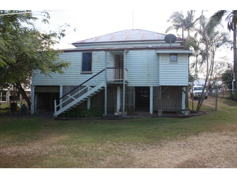 22 Scotland Street, Bundaberg East QLD 4670