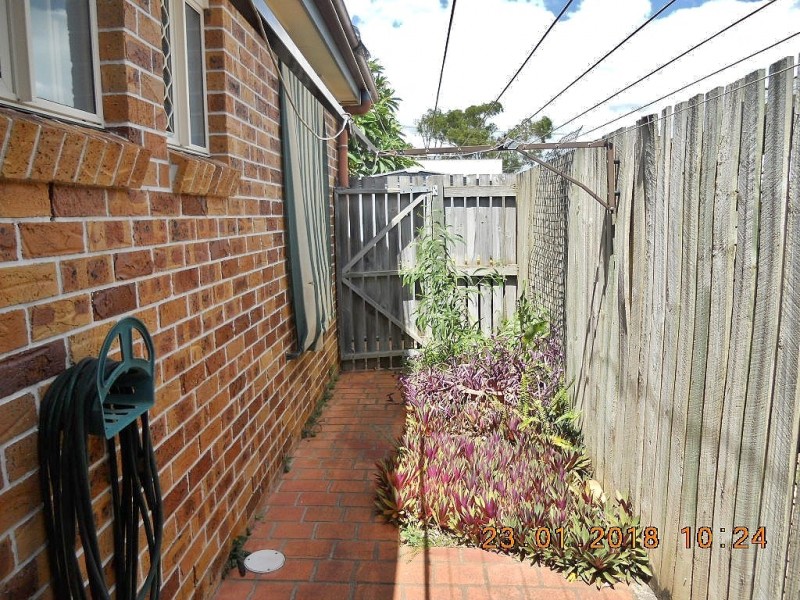 1/6a Baker Street, Kepnock QLD 4670