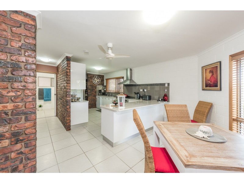 1 Tower Street, Moore Park Beach QLD 4670