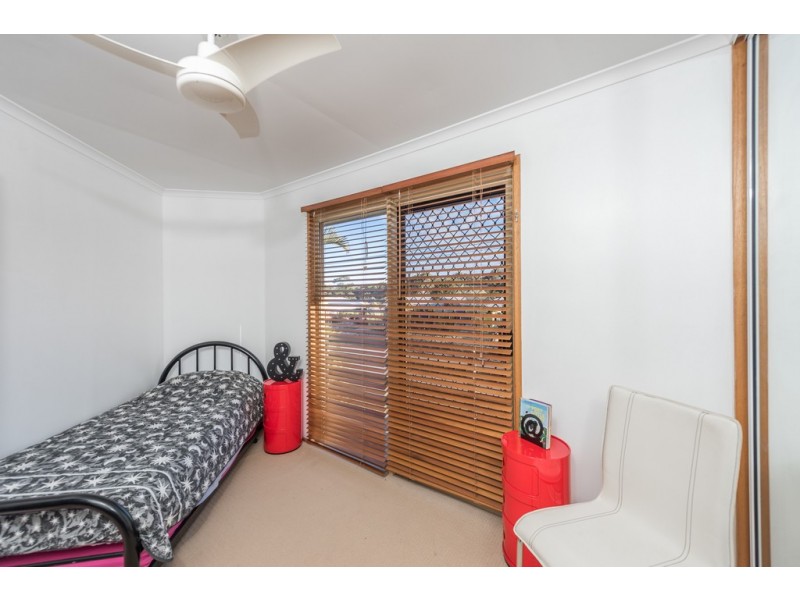 1 Tower Street, Moore Park Beach QLD 4670