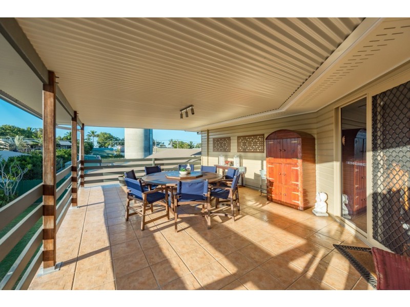 1 Tower Street, Moore Park Beach QLD 4670