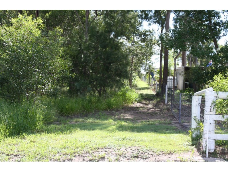 38 Munro Court, Mcilwraith QLD 4671