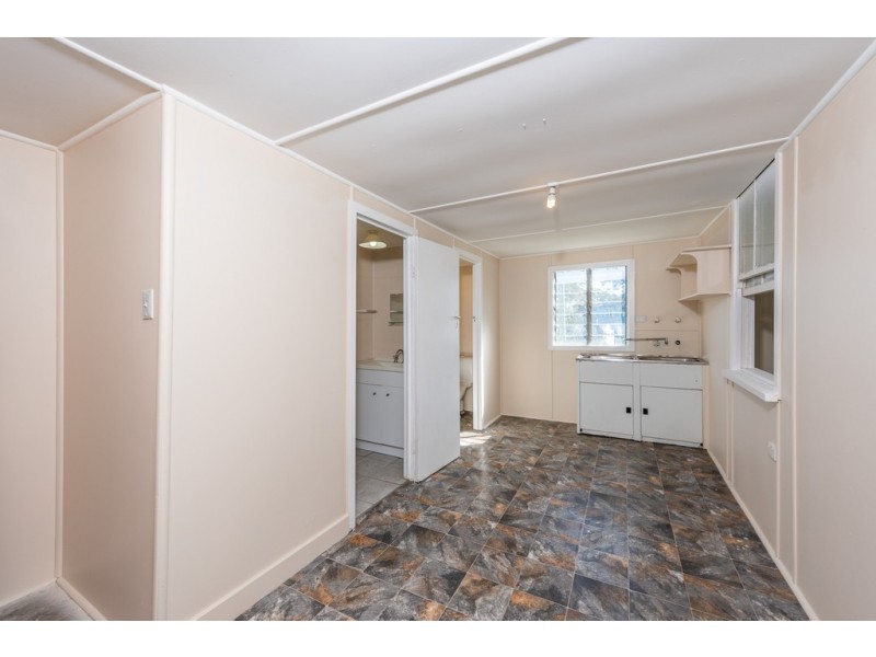 17 Mulgrave Street, Gin Gin QLD 4671