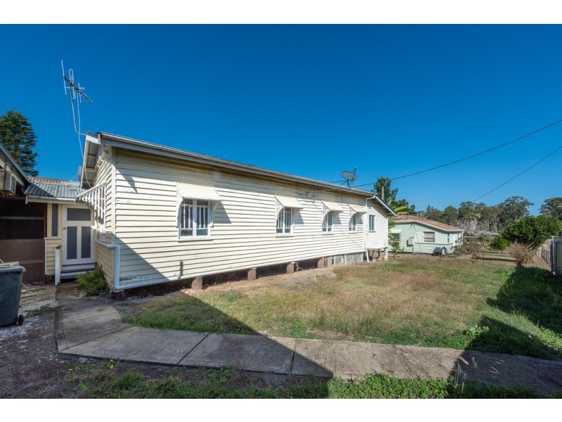 17 Mulgrave Street, Gin Gin QLD 4671