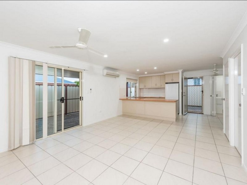 2/110 Woongarra Street, Bundaberg West QLD 4670