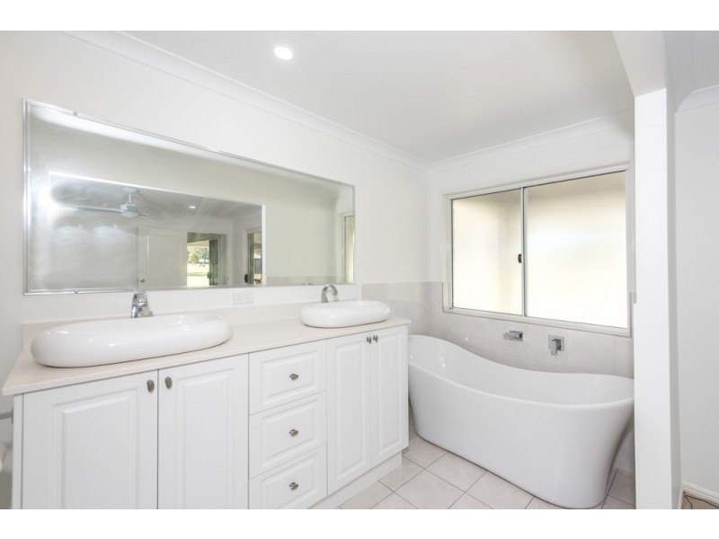 61 Isaac Moore Drive, Moore Park Beach QLD 4670