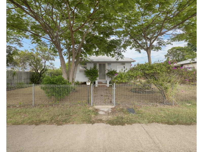 93 Branyan Street, Svensson Heights QLD 4670