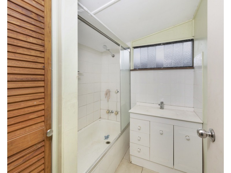 93 Branyan Street, Svensson Heights QLD 4670