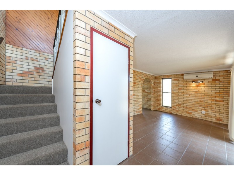 2/17A Branyan St, Bundaberg West QLD 4670