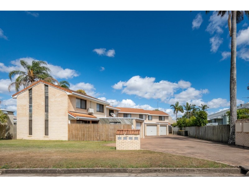 2/17A Branyan St, Bundaberg West QLD 4670