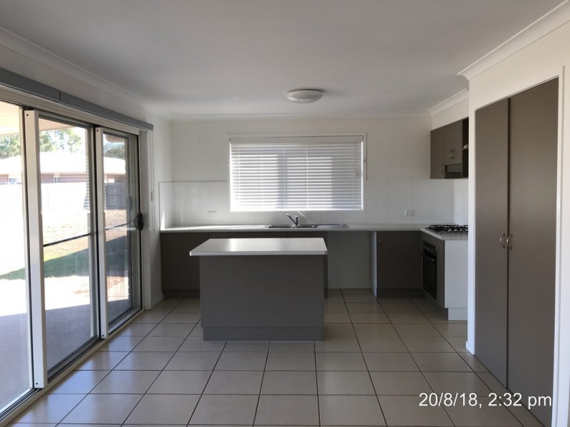 25 Malvern Drive, Moore Park Beach QLD 4670