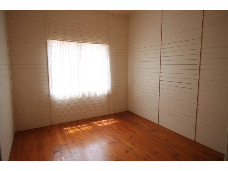 25 Oakview Drive, Redridge QLD 4660