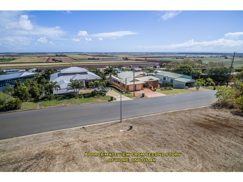 4A Hilltop Avenue, Qunaba QLD 4670