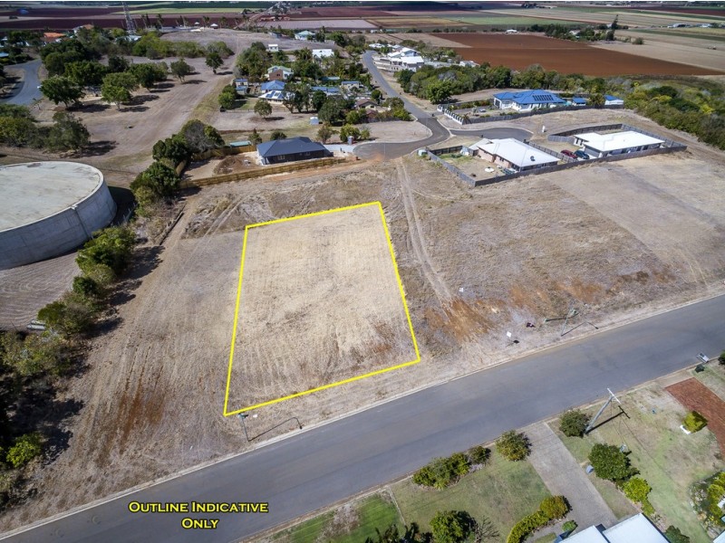 4A Hilltop Avenue, Qunaba QLD 4670