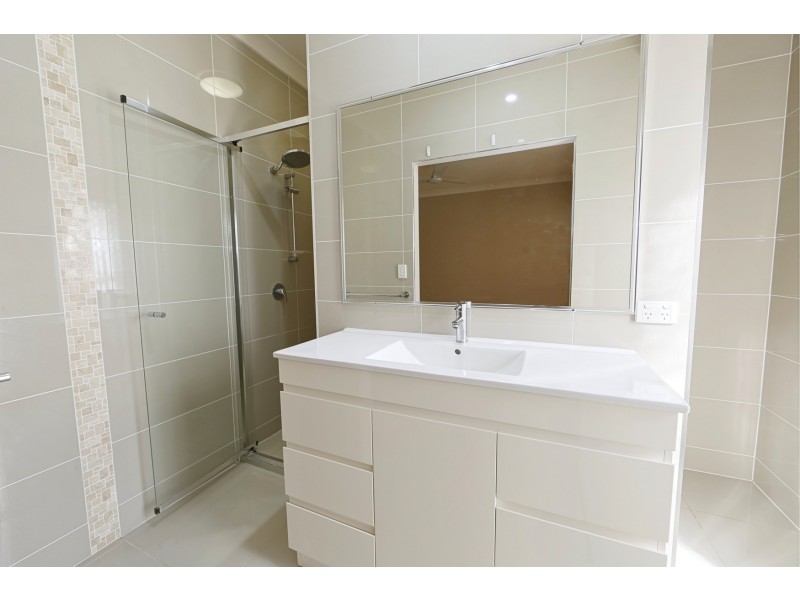 2 Villa Court, Ashfield QLD 4670