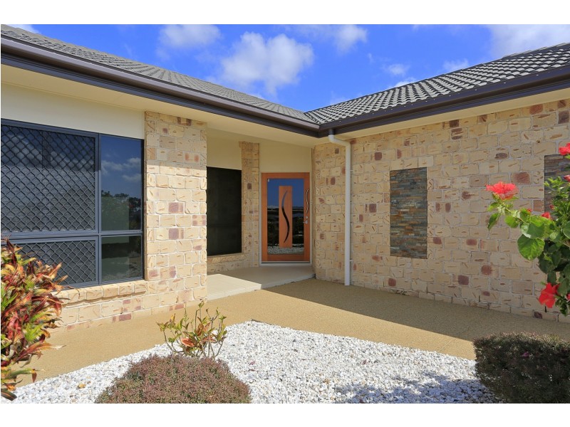 2 Villa Court, Ashfield QLD 4670