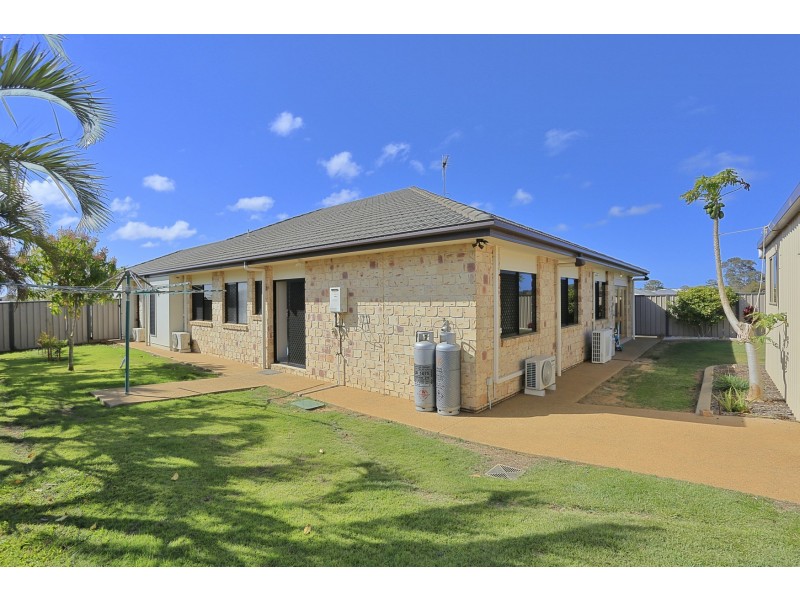 2 Villa Court, Ashfield QLD 4670