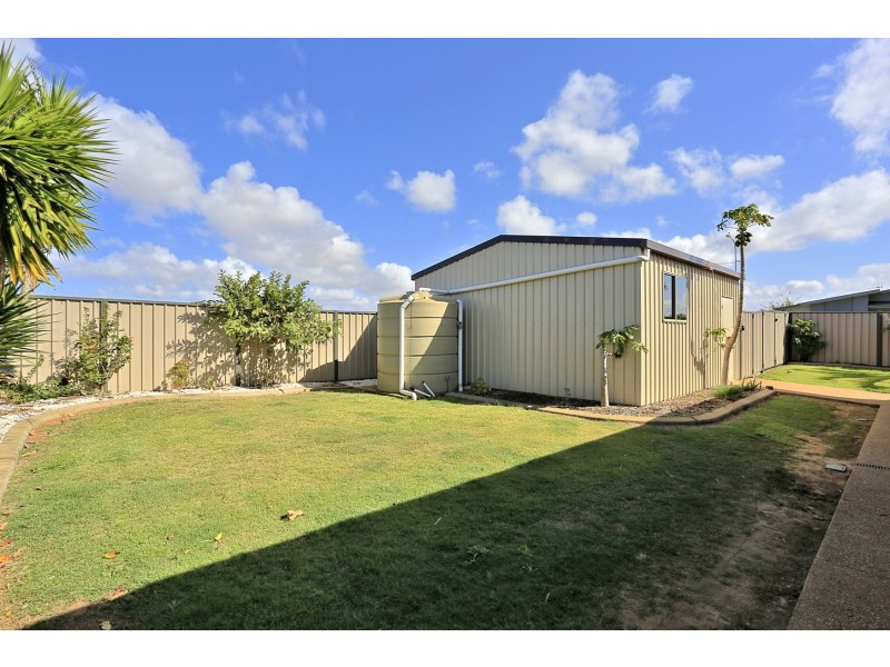 2 Villa Court, Ashfield QLD 4670