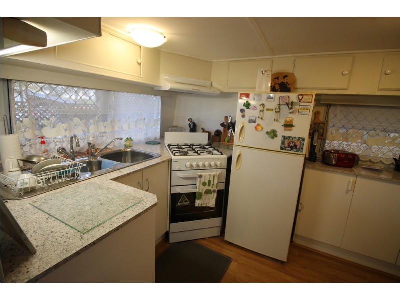 35a Old Gin Gin Road, Oakwood QLD 4670