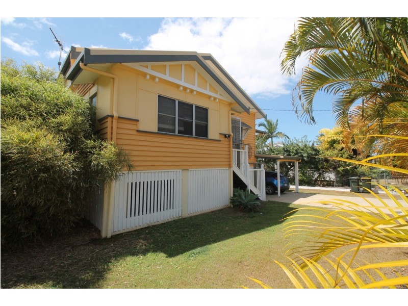 4 Coomber Street, Svensson Heights QLD 4670