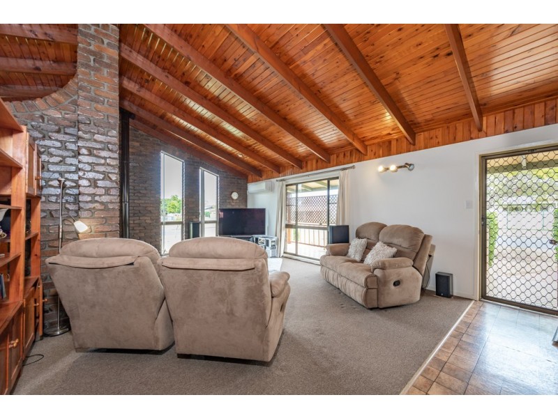 8 Ebbesen Street, Bundaberg East QLD 4670