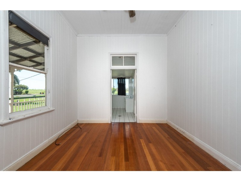 271 Burnett Heads Road, Burnett Heads QLD 4670