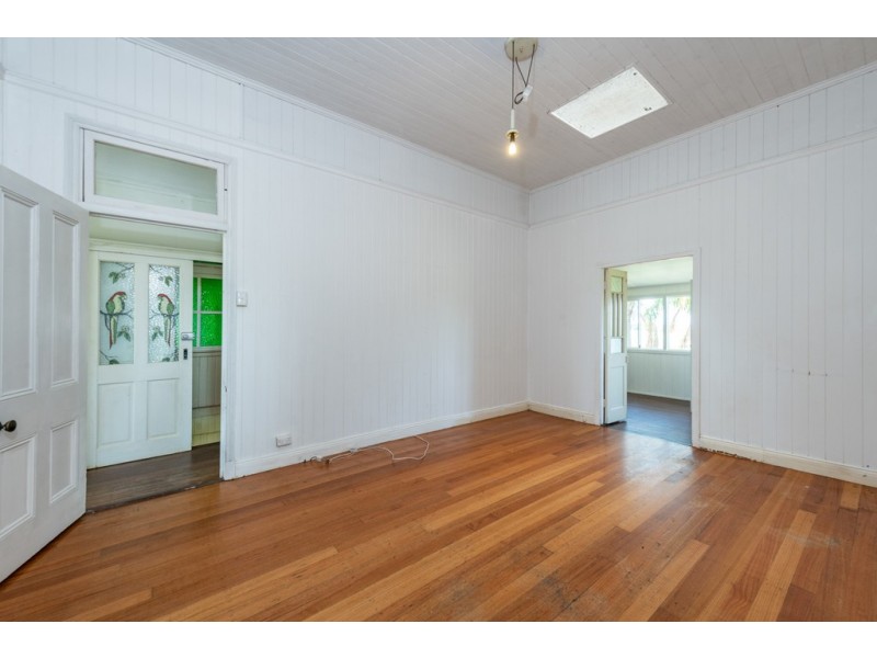 271 Burnett Heads Road, Burnett Heads QLD 4670